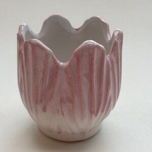 🌷 Sweet Pale Pink Ceramic Tulip Container
